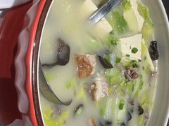 -正德楼果木烤鸭·渔家菜(东港店)
