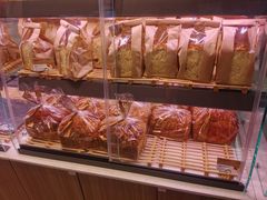 -巴黎贝甜(周浦海印店)