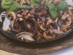 铁板鱿鱼-华兴餐厅·招牌生鱼片(桃园路店)