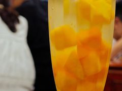 -黄师奶甜品店