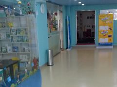 -乐悠游亲子游泳俱乐部