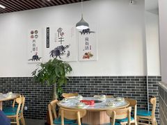 大堂-正宗贵州二嫂黄牛肉馆(青村店)