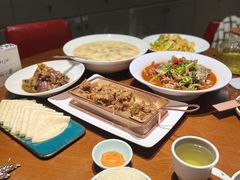 -宴小馆·小海鲜青岛菜(五四广场店)