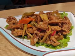 麻辣无骨鸡爪-街角等你.大连海鲜烧烤.经典铁板海鲜串(西安路店)