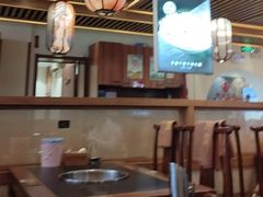 -沸炉重庆老火锅(军事博物馆店)