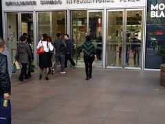 iphone_upload_pic-上海世茂广场(南京东路店)