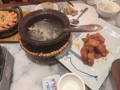 -小菜园新徽菜(宜兴八佰伴店)