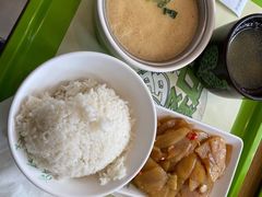 -老乡鸡(武汉中南梅苑小区地铁站店)