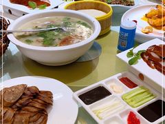 -老六饭店(翠通路店)