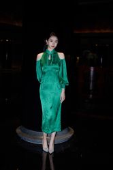 -纯色时光婚纱艺术馆WHITE