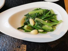 -鱼鲜饭香·招牌汽锅剁椒鱼头王