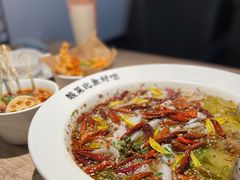 -太二酸菜鱼(菱角湖万达店)