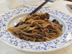-品香菜馆(旗峰路中侨大厦店)