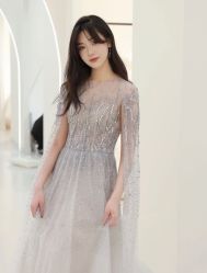 -莫小姐婚纱