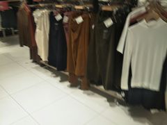 -优衣库(北京万柳华联购物中心店)