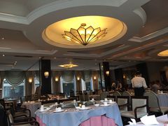 -御花园·粤菜·海鲜火锅(中山公园店)