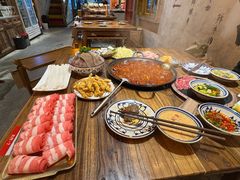 -旧街市鲜货老火锅(大光路店)