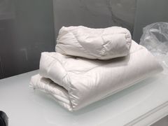 -福奈特洗衣洗鞋(宝华广场店)