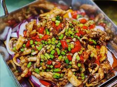 -昱龙大盆牛蛙馆(三兴街总店)