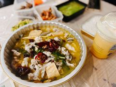 -黄鹤天厨·泡椒田鸡创始者(莲花店)