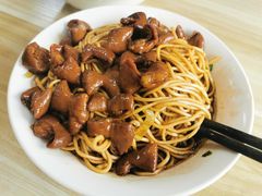 肥肠干拌面-老余家面馆