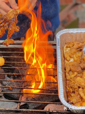 烧烤的季节到啦~~ 天气好,必须出去烧烤