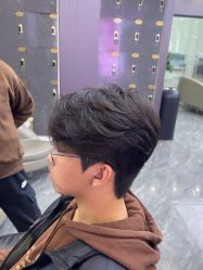 -藤野造型烫染·漂发