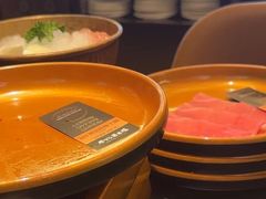 -牛YO寿喜烧·铁板烧和牛火锅自助(市府恒隆店)