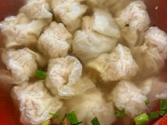 -张阿三馄饨店
