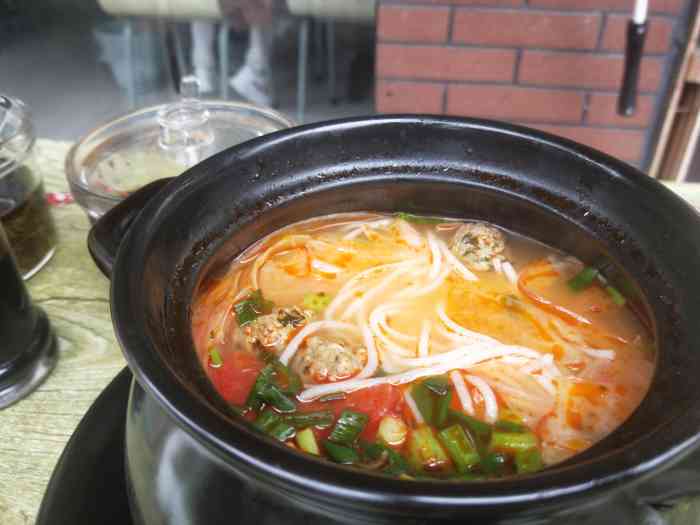 渝罗香特色罐罐米线(石大店)