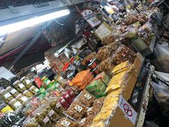 -瓦洛洛传统市场