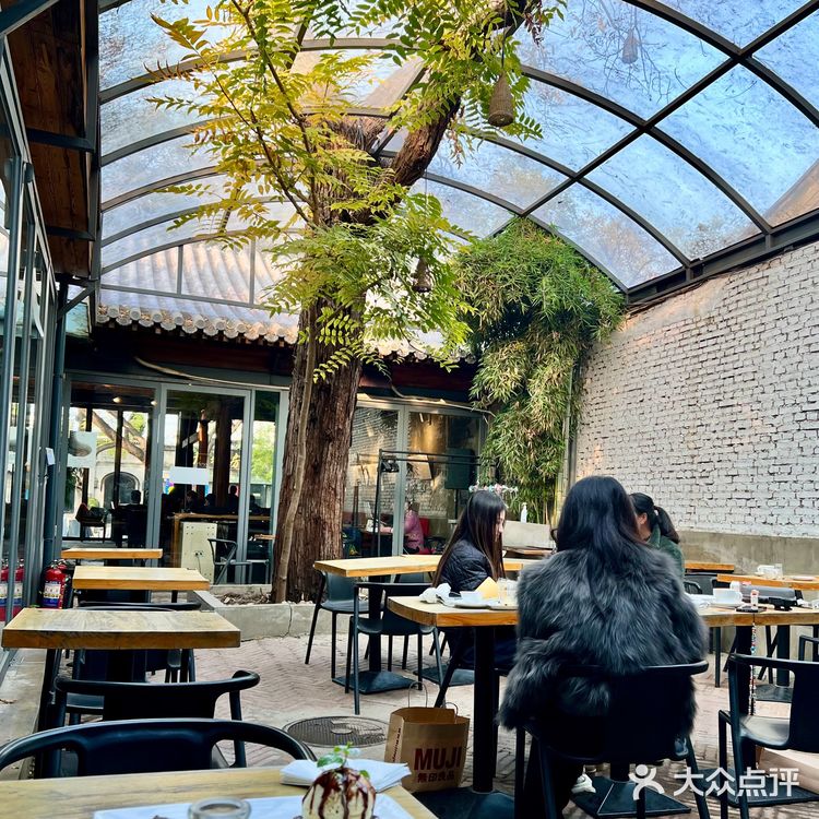 北京！周末去有光的brunch玻璃房