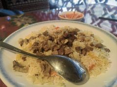 -羊巴道新疆菜·清真(上梅林店)