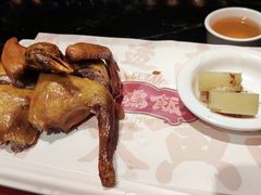 红烧乳鸽-大鸽饭(北京路店)
