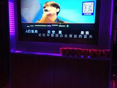 -TOP星派对KTV(珠影星光城店)