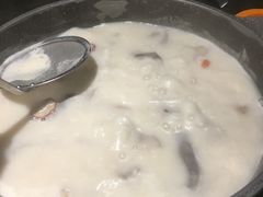 -煲宫猪肚鸡(昆山金鹰国际购物中心店)