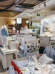 -孩子王(泊富ICITY店)