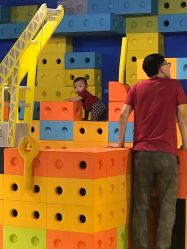 -太空学院儿童娱教乐园(中华广场店)