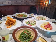 -鱼翅楼·津派砂锅鱼翅(水上公园店)