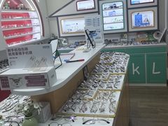 -美空眼镜·星趣控·新乐学·控优点合作店(周浦万达店)