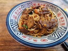 牛肉拌粉-万方圆拌粉瓦罐汤(滕王阁旗舰店)
