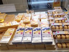 面包甜点陈列柜-味多美蛋糕(梨园店)