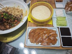 -六和聚传统烤鸭.天津菜(和平店)