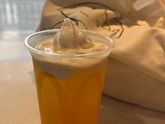 -麦当劳(汉口火车站候车室店)