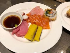 -飨食汇全日制餐厅·昆山皇冠假日酒店(九方店)