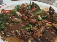 -鲁南仔·滕州炒鸡(经三路店)