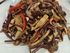 -小厨子私房菜·云南美食店
