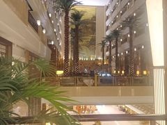 -西安唐隆国际酒店(大雁塔大唐不夜城店)