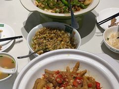 -绿草地·湘菜(7mall店)