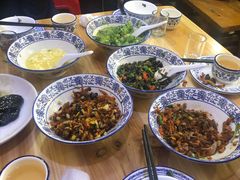 爆炒猪肝腰花-好呷八大碗(五羊店)